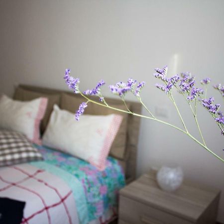 Bed and Breakfast A Due Passi Dal Lumiere Bologna Exterior foto
